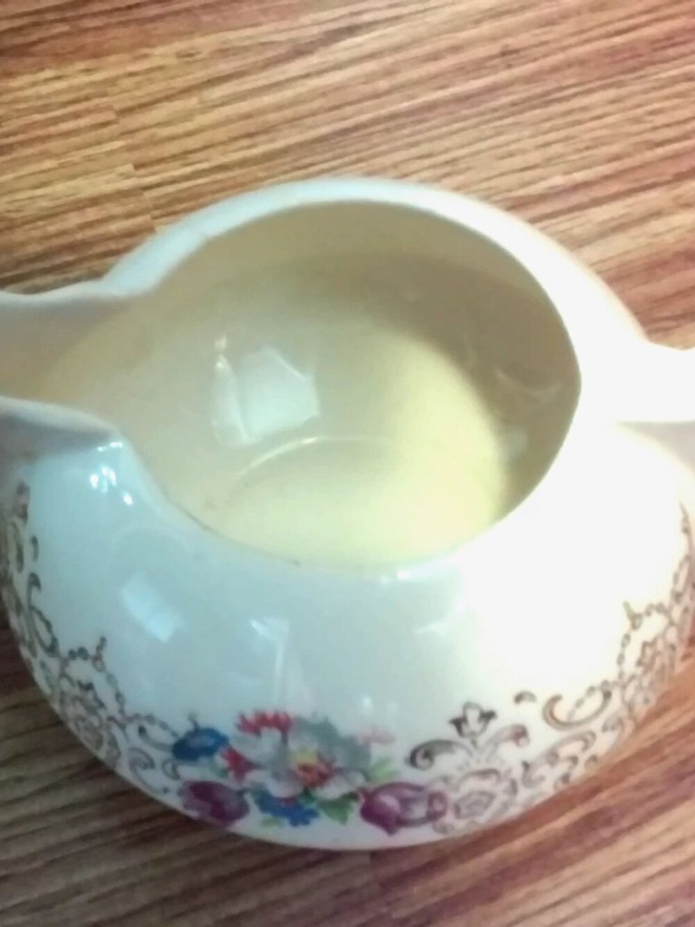 Sugar Bowl with Lid Creamer & Gravy Server 22 K Gold Trim Vintage Flower Pattern